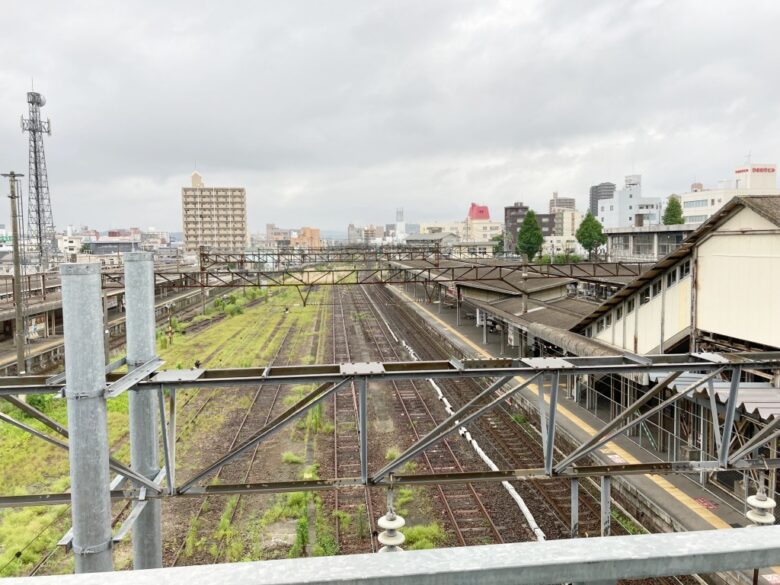 JR構内連絡通路