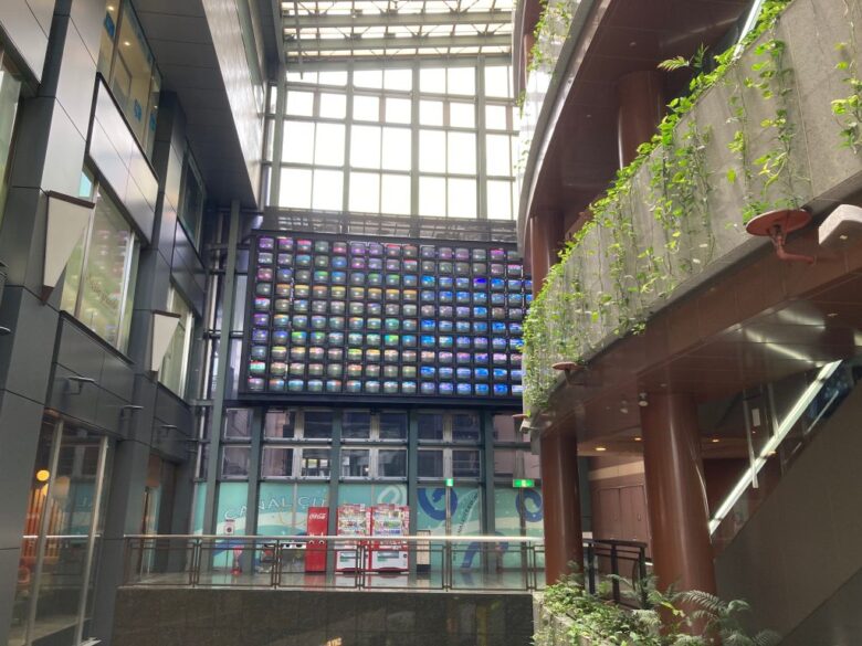 「Fuku/Luck,Fuku=Luck,Matrix」