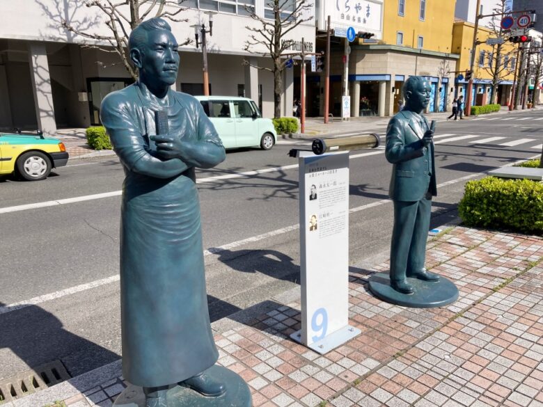 佐賀駅　偉人モニュメント　森永製菓　江崎グリコ　創業者